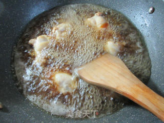 梅豆炖鸡翅根的做法步骤：9