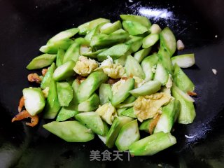 丝瓜炒鸡蛋的做法步骤：9