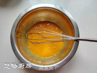 不用面包糠不用油的-炸牛奶的做法步骤：2