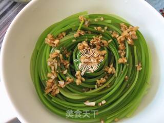 油淋手撕蒜苔的做法步骤：13