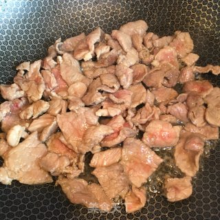 香葱肉片焖平菇的做法步骤：2