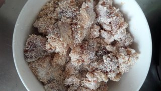粉蒸肉的做法步骤：3