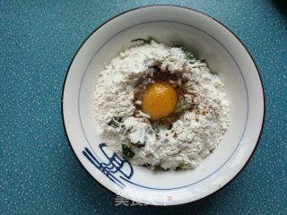 马齿苋鸡蛋煎饼的做法步骤：3