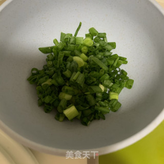 木耳蒸鸡腿肉的做法步骤：5