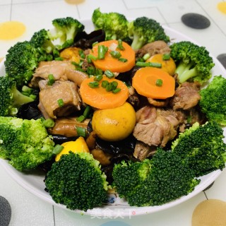 木耳蒸鸡腿肉的做法步骤：12