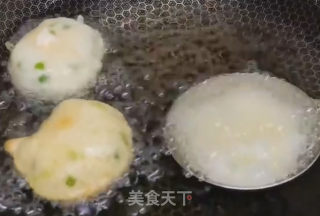 葱香小炸糕的做法步骤：6