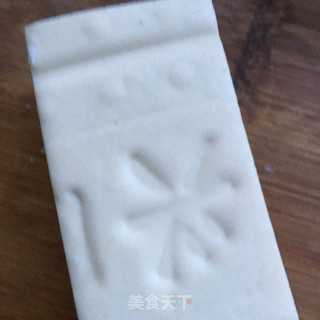 麻婆豆腐的做法步骤：1