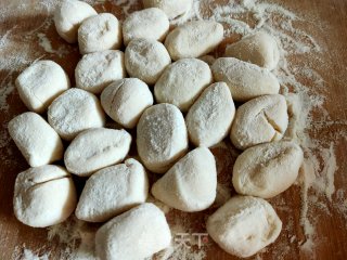 韭菜三鲜水饺的做法步骤：14