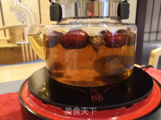 煮红枣陈皮与金边玫瑰花茶的做法步骤：4