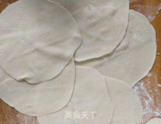 蒸饺的做法步骤：6