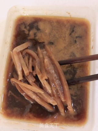 花甲螺粉丝鸭腿煲的做法步骤：4