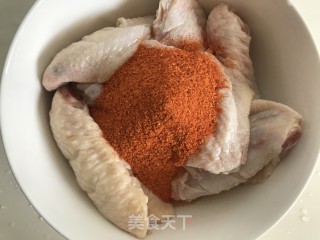 不加一滴油的蜜汁烤鸡翅的做法步骤：3