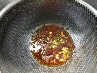 麻辣面的做法步骤：7