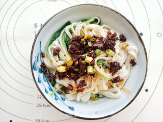 麻辣面的做法步骤：8