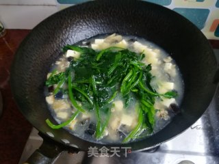 上汤皮蛋菠菜的做法步骤：12
