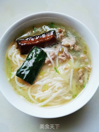 黄瓜肉丝面的做法步骤：8