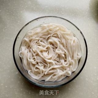 鸡蛋蔬菜炒面的做法步骤：4
