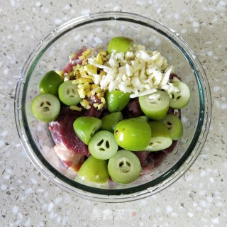 青榄蒸鸭肉的做法步骤：2