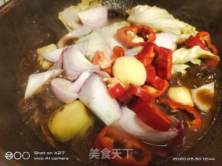 红酒焖排骨的做法步骤：7