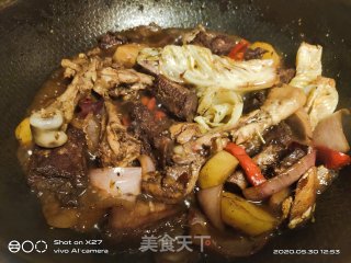 红酒焖排骨的做法步骤：11