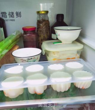 牛奶芒果果冻的做法步骤：5