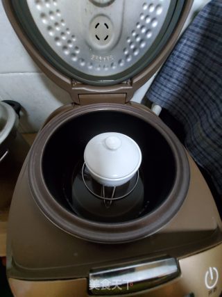 海底椰排骨汤的做法步骤：4