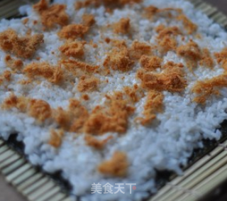 紫薯肉松寿司的做法步骤：6