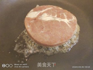 煎牛排的做法步骤：4