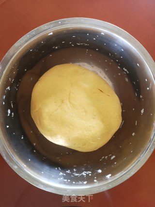 南瓜馒头的做法步骤：2