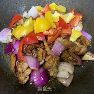 洋葱炒鸡肉的做法步骤：10