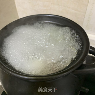 冬瓜祛湿排骨汤的做法步骤：3