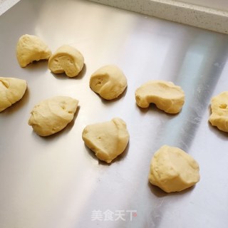 炸油饼的做法步骤：6