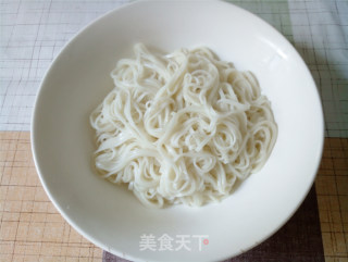 番茄鸡蛋面的做法步骤：8
