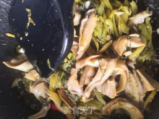 猪肚干煸酸菜的做法步骤：8