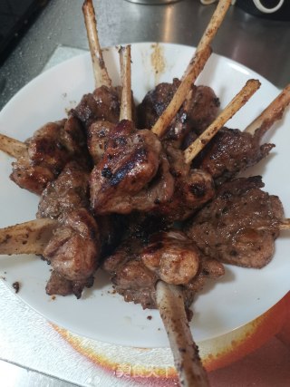 黑椒寸骨的做法步骤：10