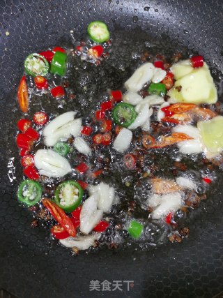 家常小炒麻辣紫苏牛肉的做法步骤：3
