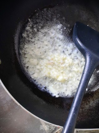 蒜蓉蒸金针菇的做法步骤：4