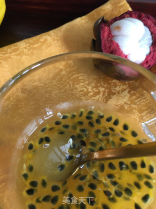 柠檬蜂蜜百香果茶的做法步骤：11