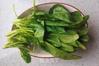 芝麻菠菜的做法步骤：1