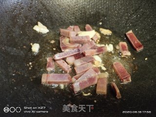 火腿炒苦瓜的做法步骤：3