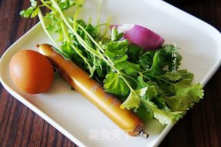 炸冷面的做法步骤：1
