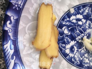 水煮虾的做法步骤：2
