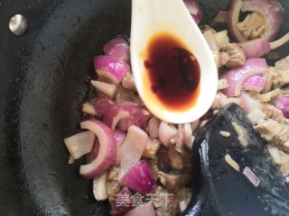洋葱炒牛肉的做法步骤：8