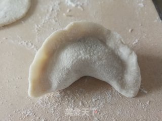 香菇芹菜猪肉饺的做法步骤：17