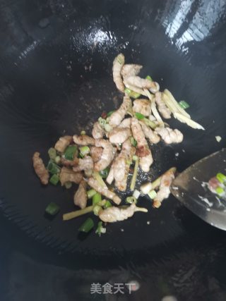 黄瓜肉丝的做法步骤：3