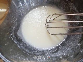 蒸蛋糕的做法步骤：1