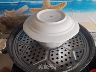 滑嫩海参蒸蛋羹的做法步骤：6