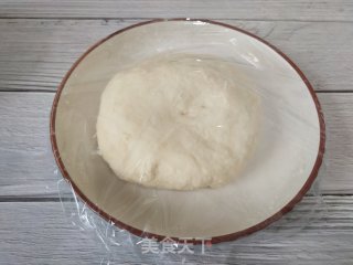千层发面饼的做法步骤：2