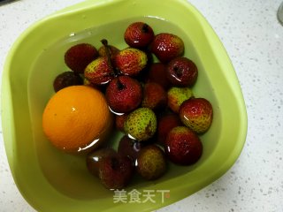 水果拼盘的做法步骤：1