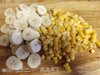 香蕉玉米沙拉的做法步骤：3